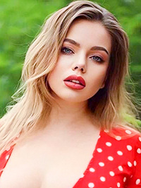 Ukrainian single Arina from Batumi, Georgia