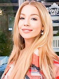 Ukrainian single Oksana from Kyiv, Ukraine