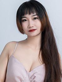 Asian woman Bo (Bo) from Changsha, China