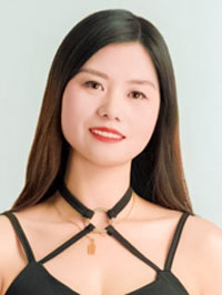 Asian woman Qing (Qing) from Changsha, China