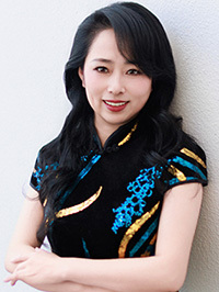 Asian woman Hongyan (Yan) from Harbin, China