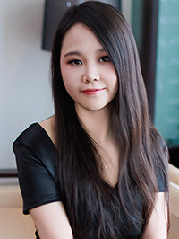 Asian woman Meijiao (Jiao) from Wuhan, China