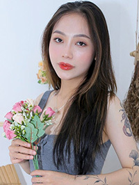 Asian woman Thi Thu Thao (Thao) from Ho Chi Minh City, Vietnam