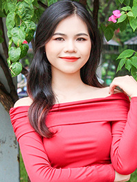 Asian woman Thi Hien (Hien) from Ho Chi Minh City, Vietnam