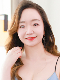 Asian single Xiaoting (Ting) from Shanghai, China