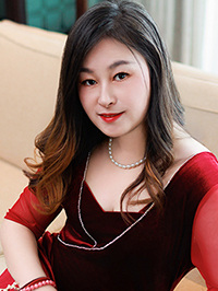 Asian woman Yanjia (Jia) from Harbin, China