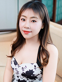 Asian woman Dandan (Dan) from Shangqiu, China