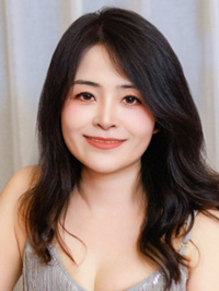 Asian single Xiaolu (Lu) from Hefei, China