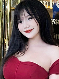 Asian single Nguyen from Hanoi, Vietnam