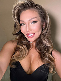 Asian single Dana from Astana, Kazakhstan