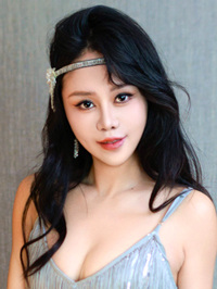 Asian single Yujin (Jin) from Wuxi, China