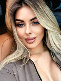 Ukrainian single Christina from Lviv, Ukraine
