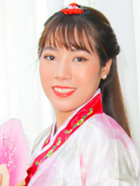 Asian woman Thi Thanh Huong (Huong) from Ho Chi Minh City, Vietnam