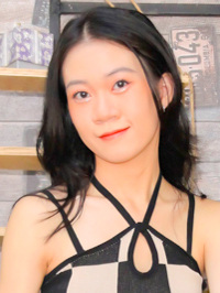 Asian woman Hoang Khanh Ngan (Ngan) from Ho Chi Minh City, Vietnam
