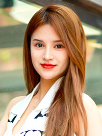 Asian woman Jianing (Ning) from Zhengzhou, China