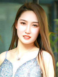 Asian woman Yuzhen (Zhen) from Zhengzhou, China