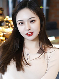 Asian woman Haoyan (Yan) from Luoyang, China