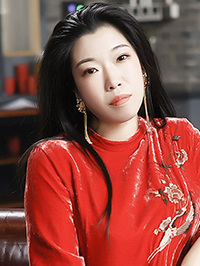 Asian woman Lina (Na) from Shangqiu, China