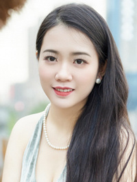 Asian woman Zeying (Ying) from Xi'an, China