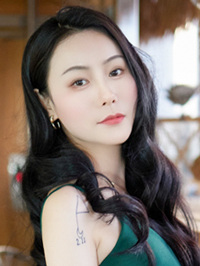 Asian woman Mengdan (Dan) from Xianyang, China