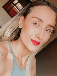Latin single Sandra from Medellín, Colombia