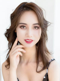 Asian woman Ling (Ling) from Hanzhong, China