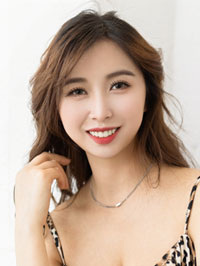 Asian woman Ling (Ling) from Xi'an, China