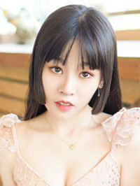 Asian woman Jieru (Ru) from Xi'an, China