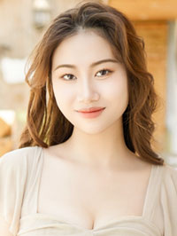 Asian woman Yixuan (Xuan) from Xianyang, China