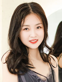 Asian woman Yu (Yu) from Taiyuan, China