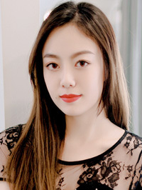 Asian woman Jiaxin (Xin) from Taiyuan, China