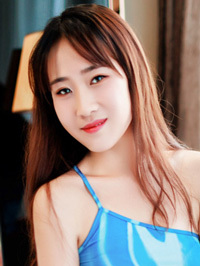Asian woman Qinle (Le) from Taiyuan, China