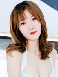 Asian woman Yuxin (Xin) from Taiyuan, China