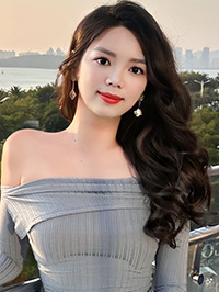 Asian single Hong from Shenzhen, China