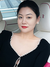 Asian woman Xuelian from Guangzhou, China