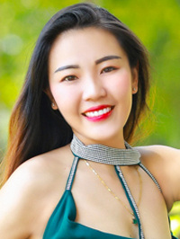 Asian woman Tran Ngoc Han (Han) from Ho Chi Minh City, Vietnam