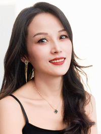 Asian woman Xia (Xia) from Hefei, China