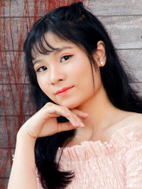 Asian woman Thi Thuy Linh (Linh) from Ho Chi Minh City, Vietnam