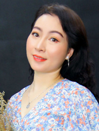 Asian woman Thi Ngoc Anh (Anh) from Ho Chi Minh City, Vietnam
