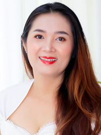 Asian woman Thi Xuan Thao (Thao) from Ho Chi Minh City, Vietnam