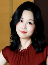 Asian woman Ying (Ying) from Taizhou, China