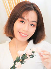 Asian woman Nguyen Uyen Trinh (Trinh) from Ho Chi Minh City, Vietnam