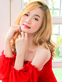Asian woman Thi Cam Tien (Tien) from Ho Chi Minh City, Vietnam