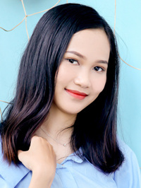 Asian woman Yen Ngan (Ngan) from Ho Chi Minh City, Vietnam