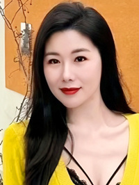 Asian woman Hong from Guangdong, China