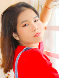 Asian woman Le Manh (Manh) from Ho Chi Minh City, Vietnam