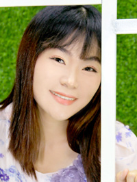 Asian woman Thi Loan (Loan) from Ho Chi Minh City, Vietnam