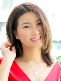 Asian woman Thi Hien Hau (Hau) from Ho Chi Minh City, Vietnam