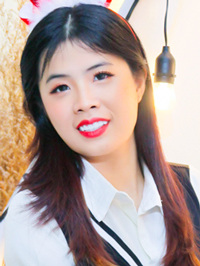 Asian woman Vu Nhu Quynh (Quynh) from Ho Chi Minh City, Vietnam