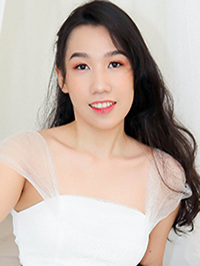 Asian woman Ngoc Tu My (My) from Ho Chi Minh City, Vietnam